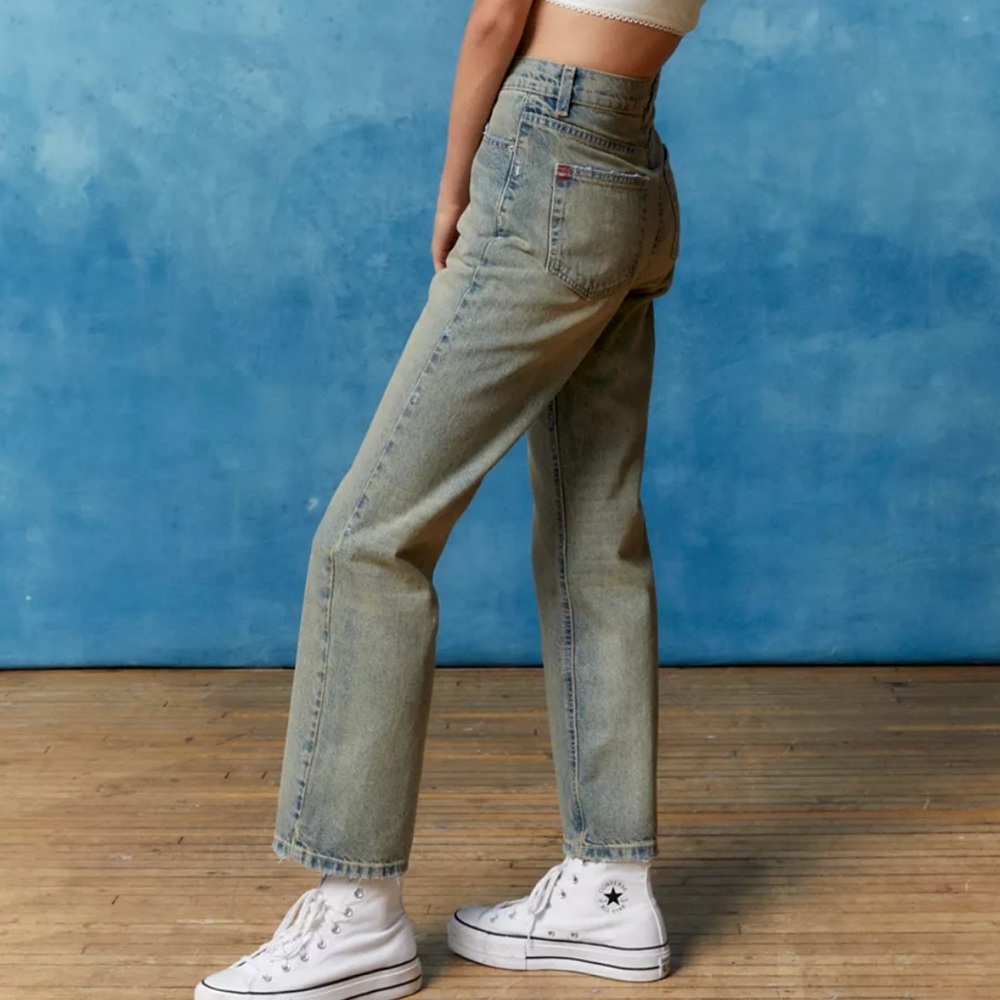 NWT UO BDG High Waisted Cowboy Jean - Vintage Denim Light